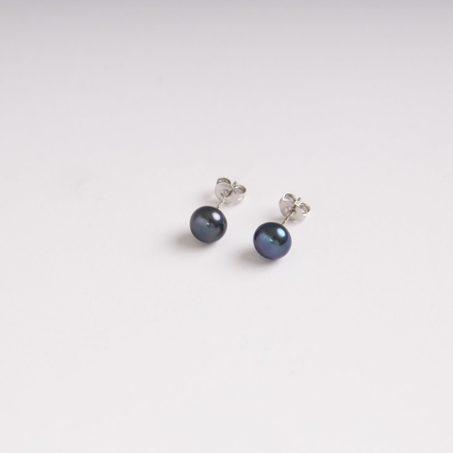 Freshwater Pearl Earrings