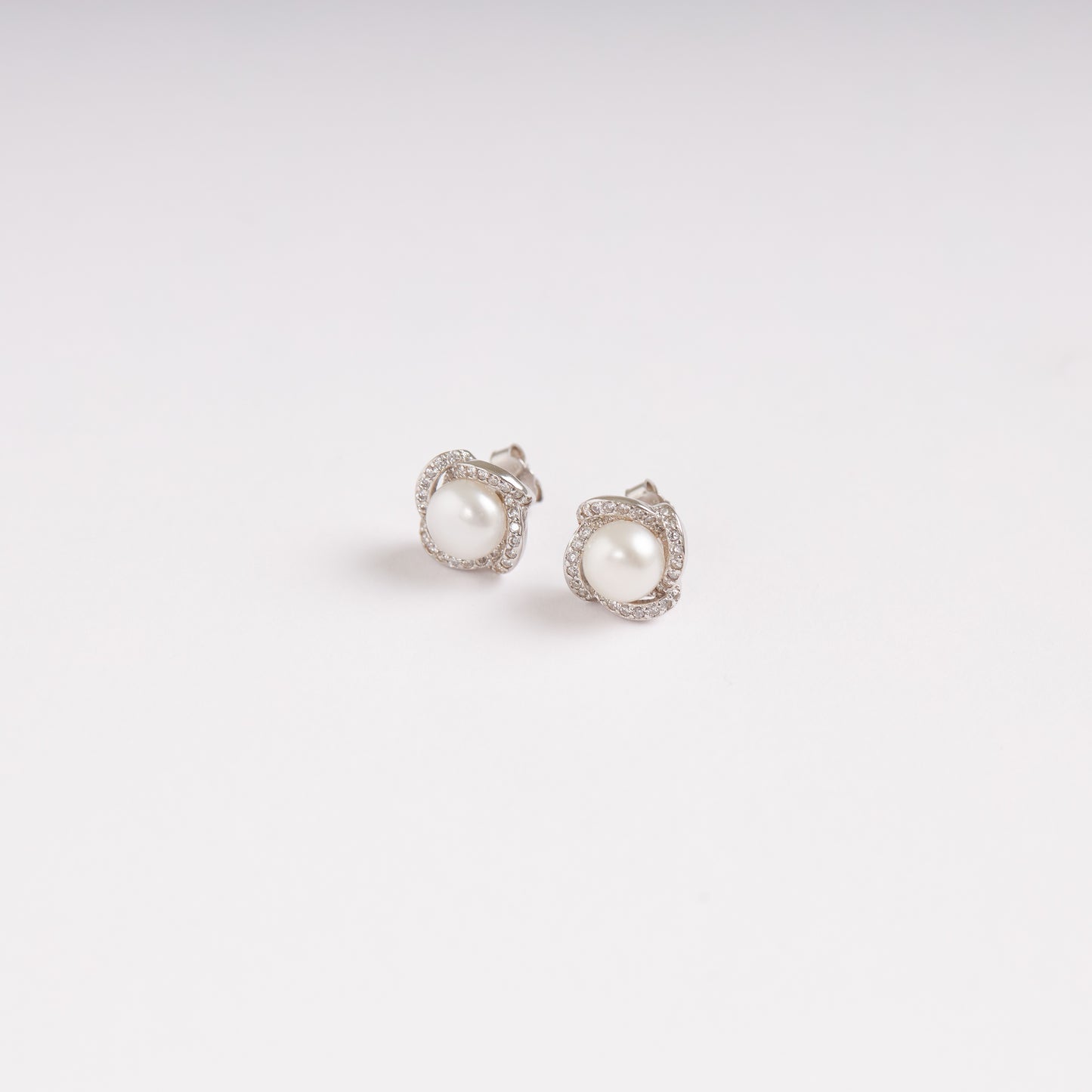 Freshwater Pearl Earrings