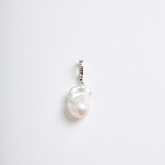 Freshwater Baroque Pearl Pendant