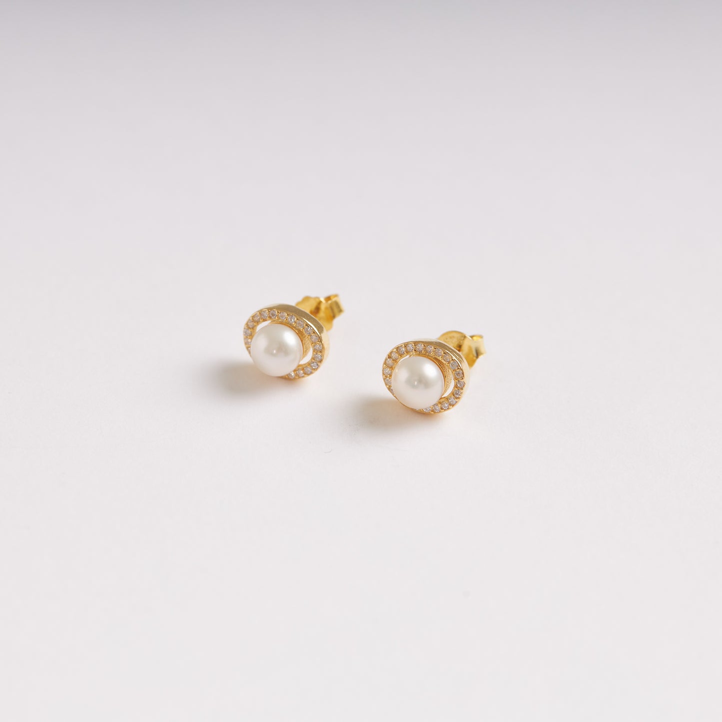 Freshwater Pearl Earrings